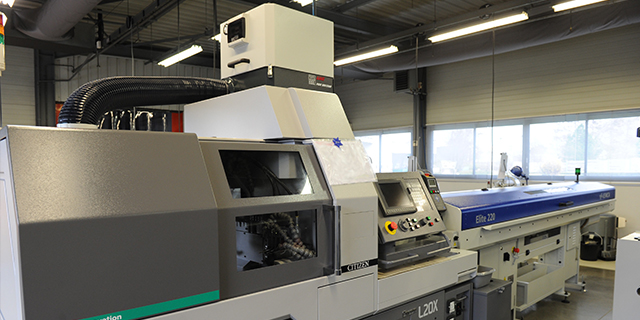 Machine Numerical Controls - DSMP Machining & Turning Plastics: CNC Machines