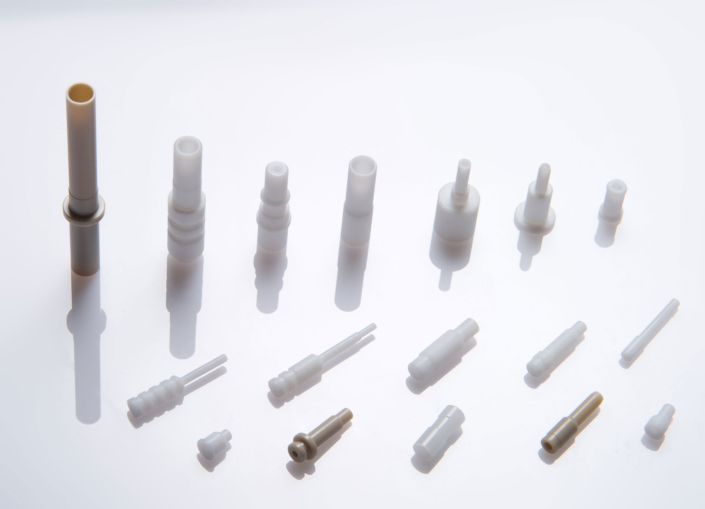  Insulators for connection technology - DSMP Plastic processing PTFE and PEEK